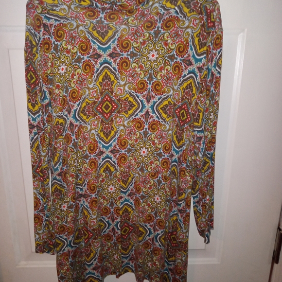 Ruby Rd. Long sleeve Abstract Multicolor Shirt/Blouse. Size Large - Picture 6 of 7